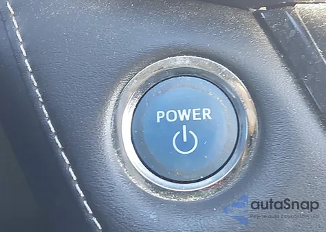 2018 Toyota Rav4 Hybrid Le z USA, uszkodzony, nr VIN JTMRJREV4JD198007